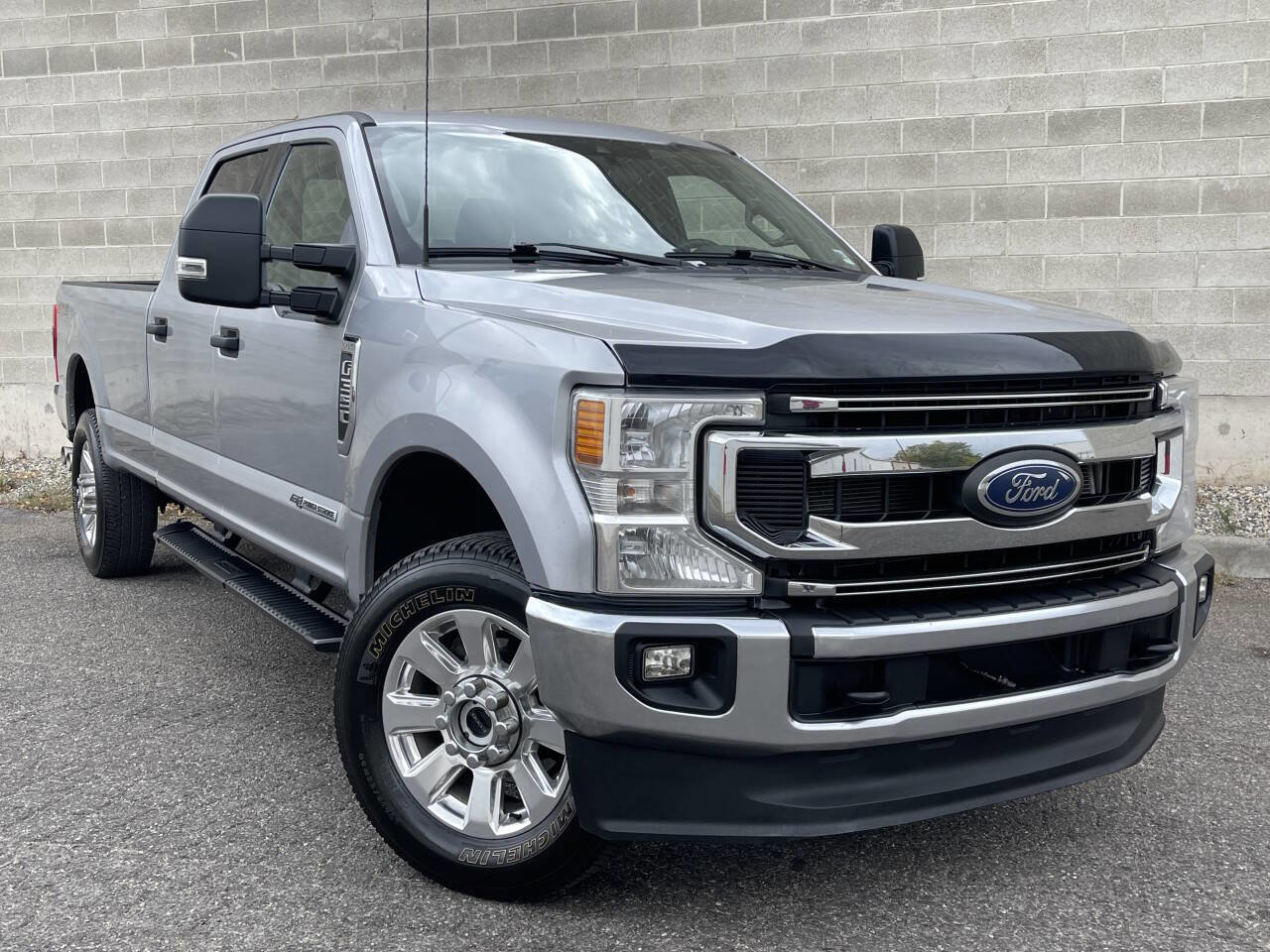 Used 2022 Ford F350 XLT w/ Camper Package