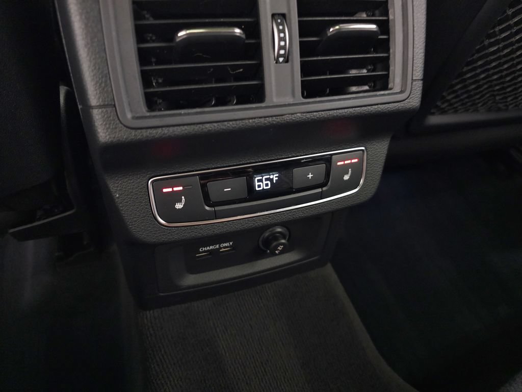 Used 2021 Audi SQ5 Prestige w/ Prestige Package AWD/4WD image 38