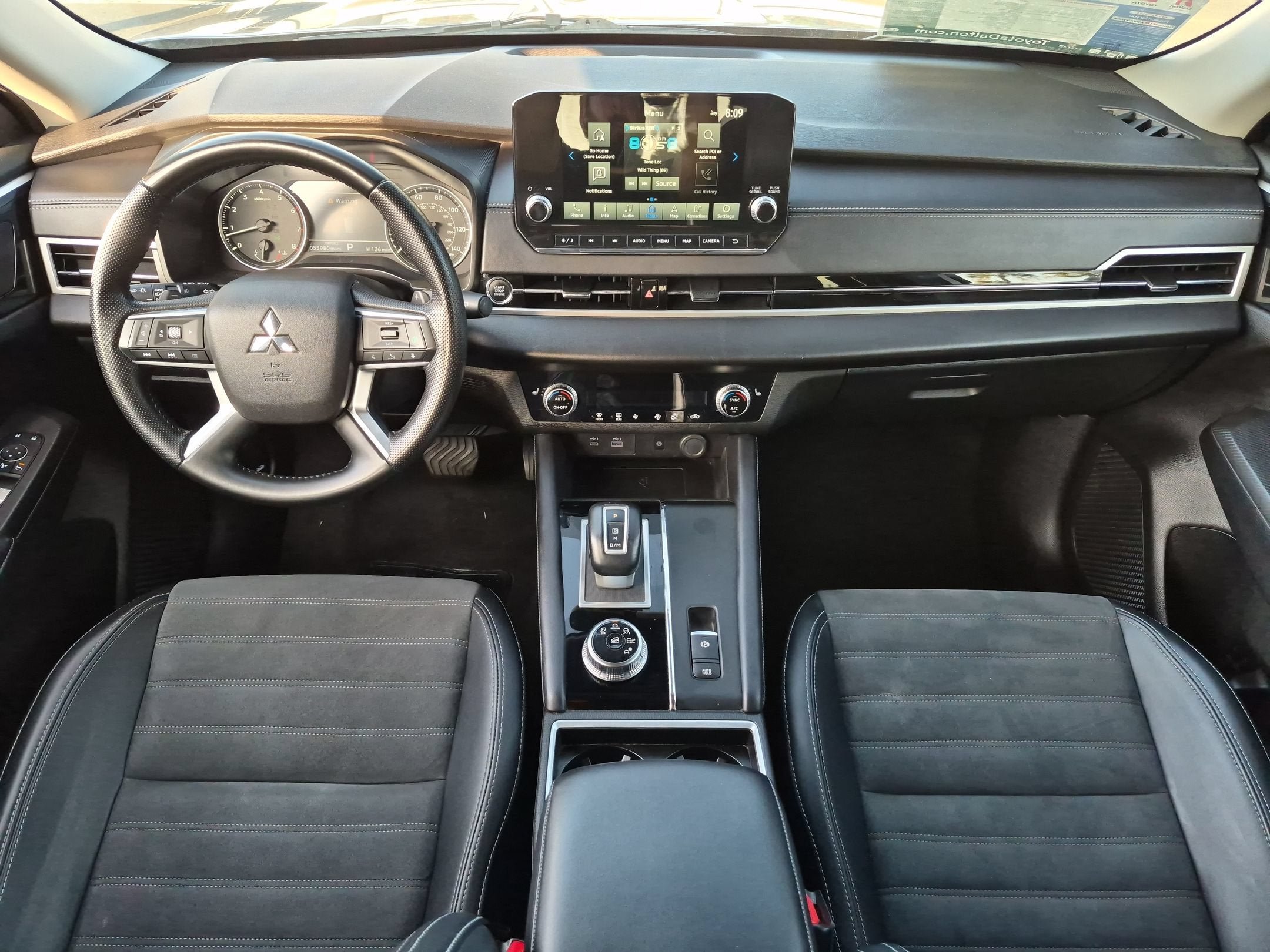 Used 2024 Mitsubishi Outlander SE FWD image 12