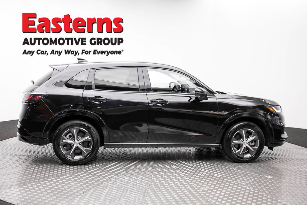 Used 2024 Honda HR-V EX-L image 4