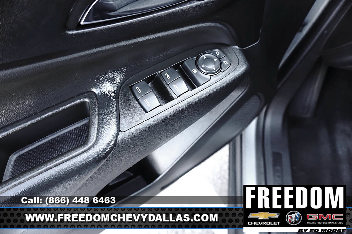 Used 2023 Chevrolet Equinox LT FWD image 33