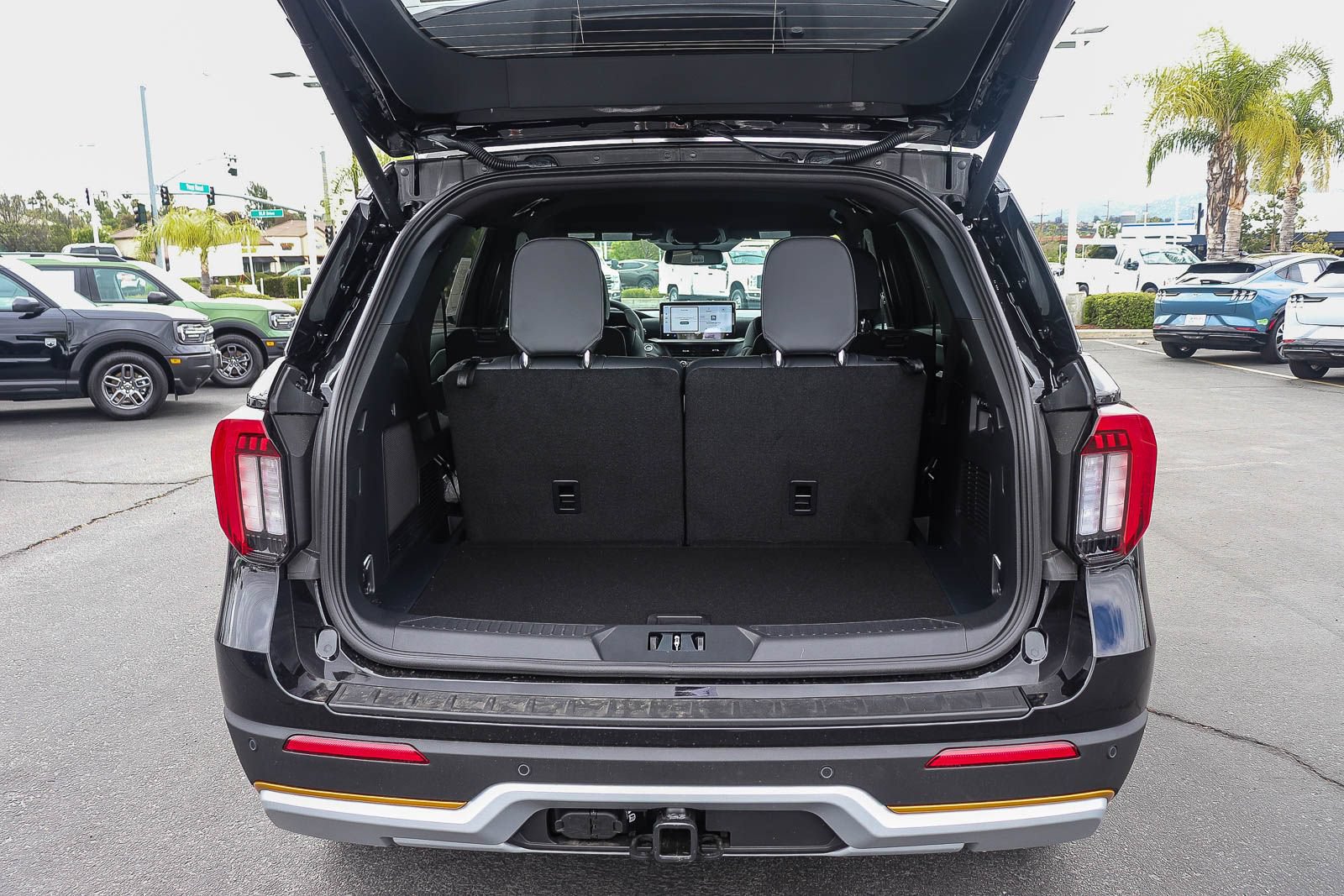 New 2026 Ford Explorer Tremor w/ Tremor Convenience Package AWD/4WD image 27