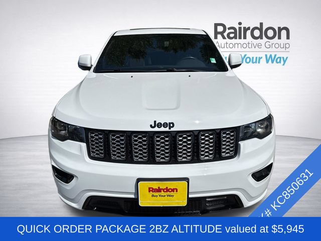Used 2019 Jeep Grand Cherokee Altitude AWD/4WD image 2