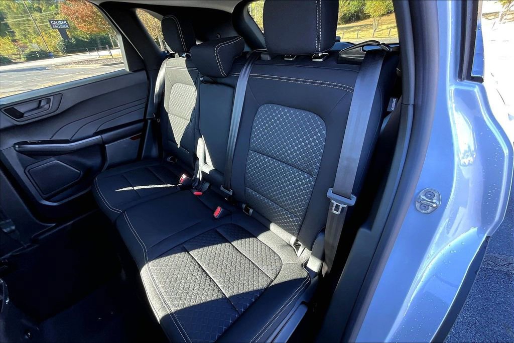 New 2026 Ford Escape Active w/ Cold Weather Package FWD image 10