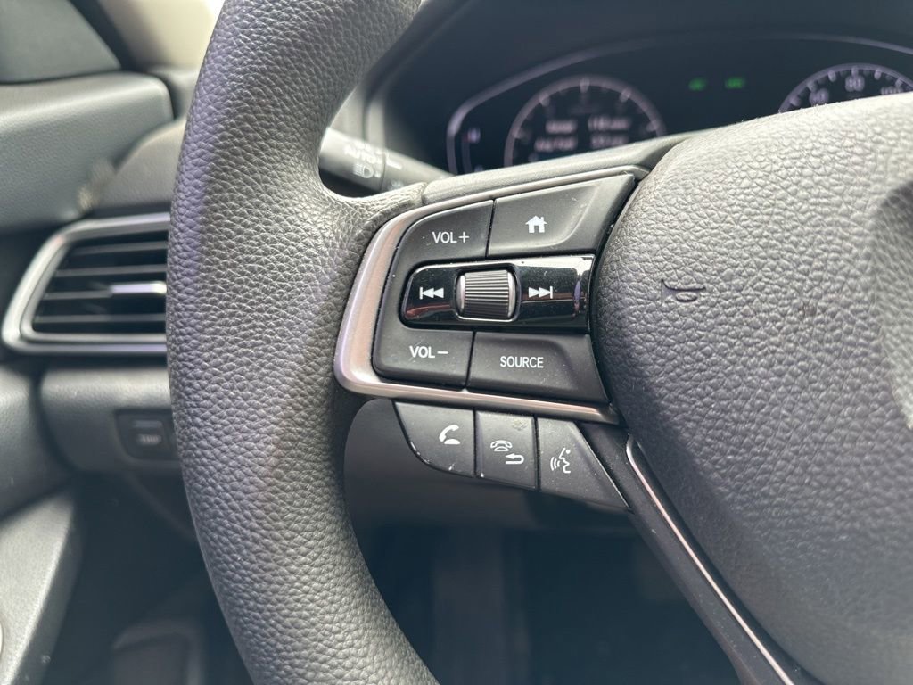 Used 2018 Honda Accord LX image 19