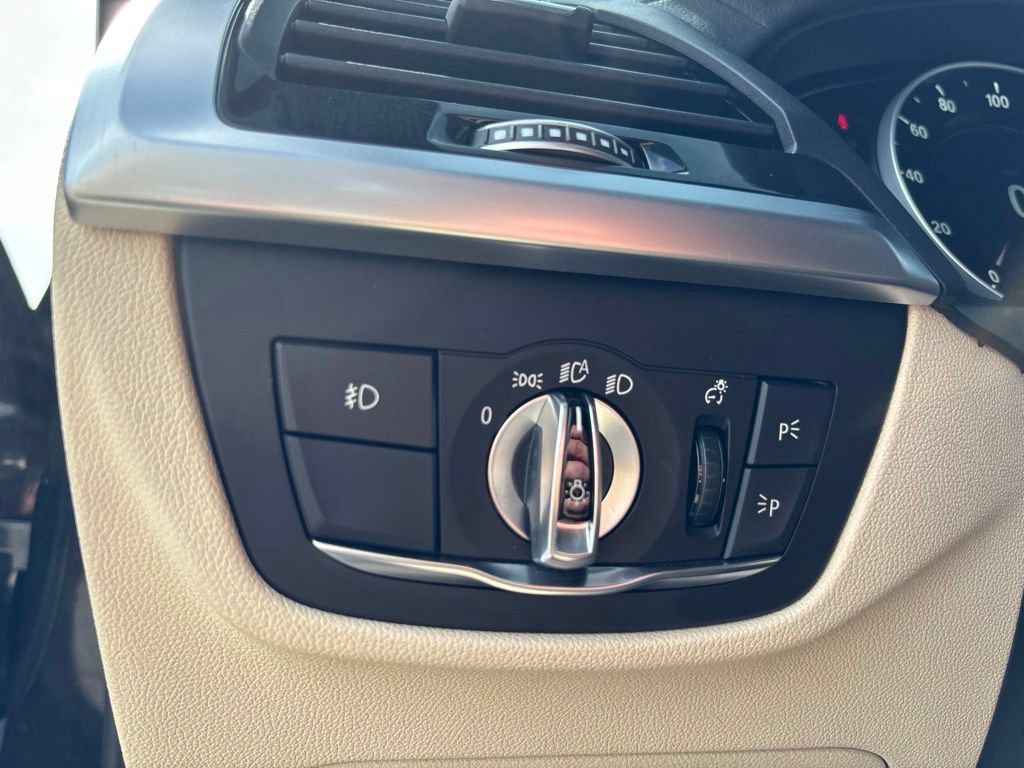 Used 2019 BMW X3 M40i w/ Driving Assistance Package AWD/4WD image 14