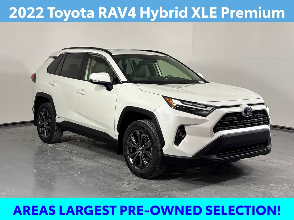 Certified 2022 Toyota RAV4 XLE Premium AWD/4WD image 3