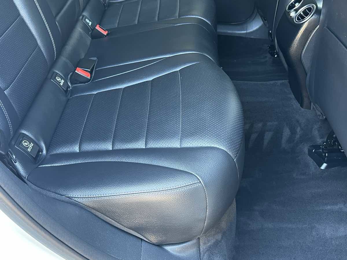 Used 2017 Mercedes-Benz GLC 300 image 32