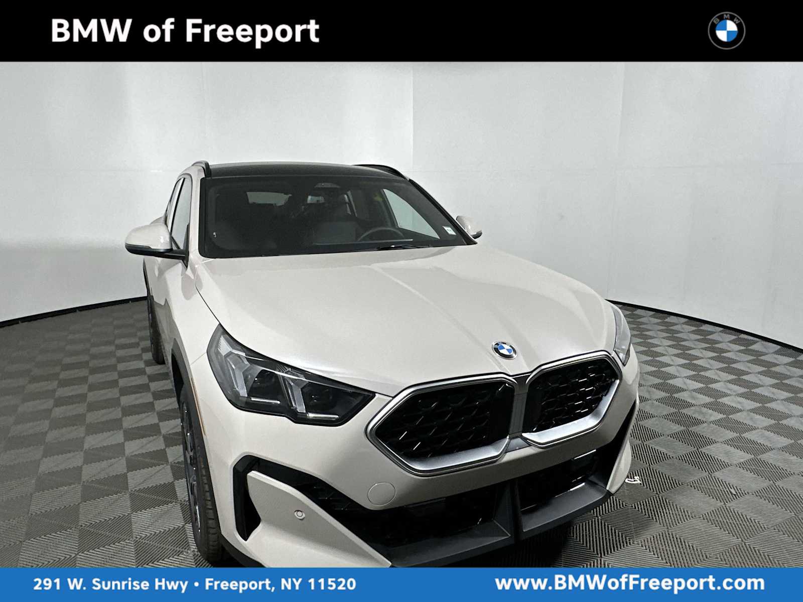 New 2026 BMW X2 xDrive28i w/ Convenience Package