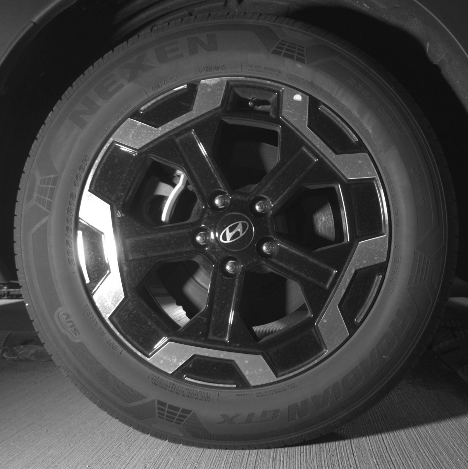 Used 2026 Hyundai Santa Fe SEL FWD image 18