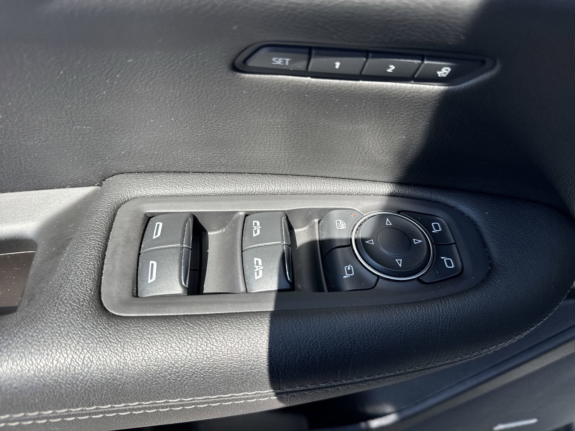Certified 2021 Cadillac XT5 Premium Luxury image 13