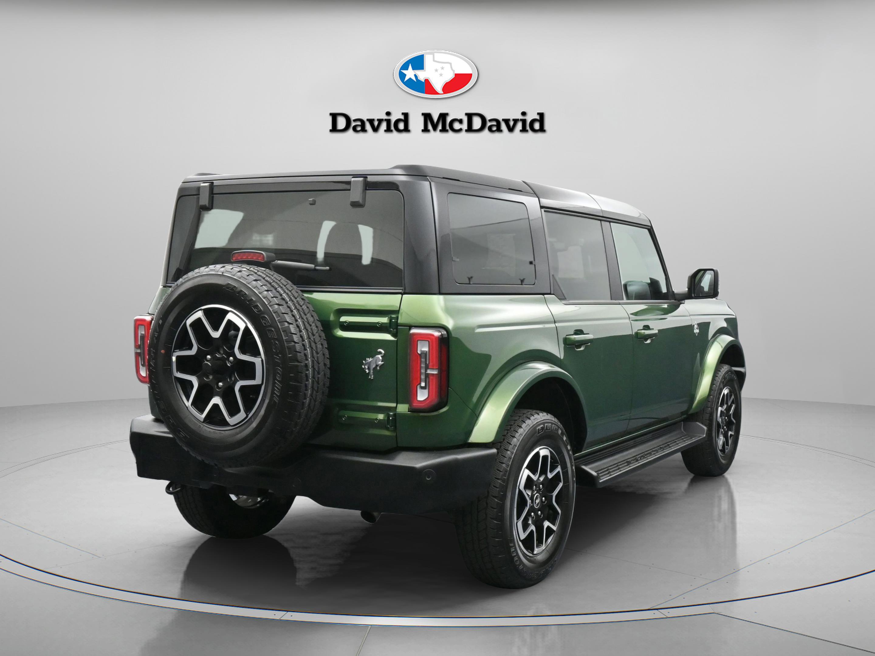 Used 2025 Ford Bronco Outer Banks image 19