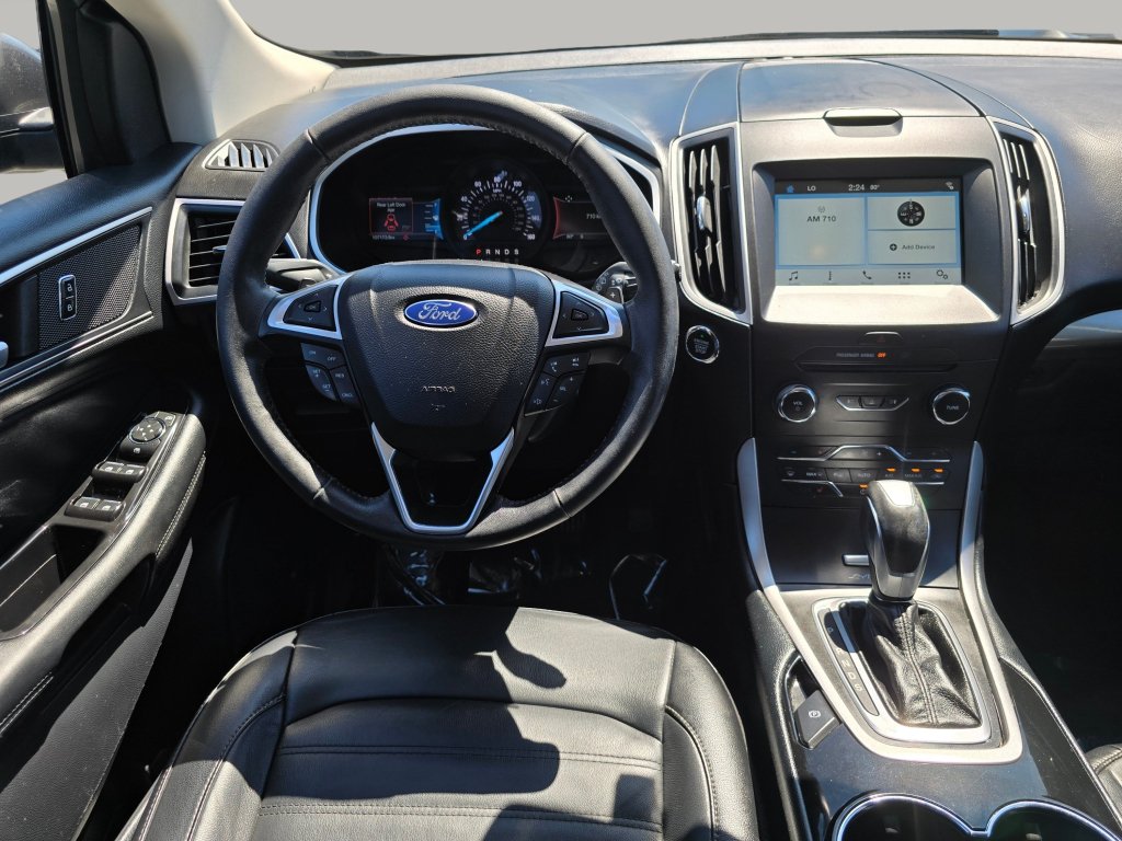 Used 2016 Ford Edge SEL w/ Equipment Group 201A AWD/4WD image 3