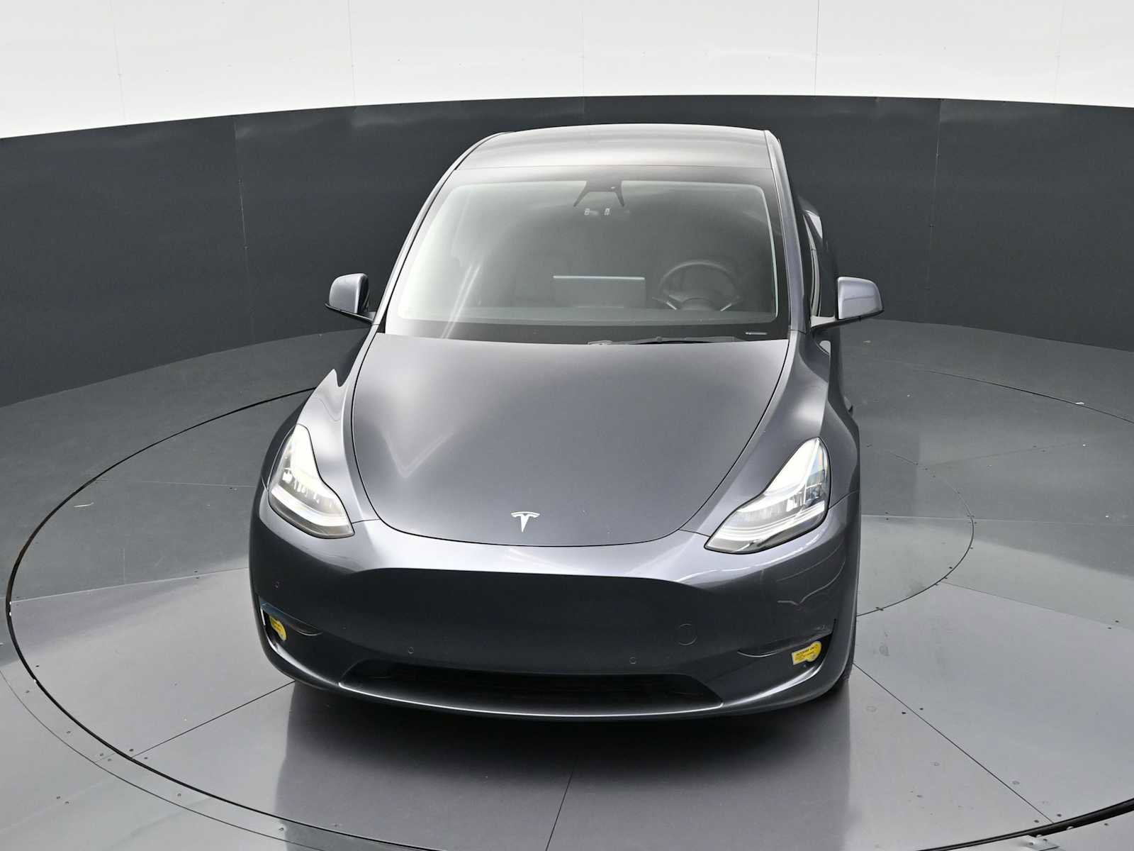 Used 2021 Tesla Model Y Long Range AWD/4WD image 33