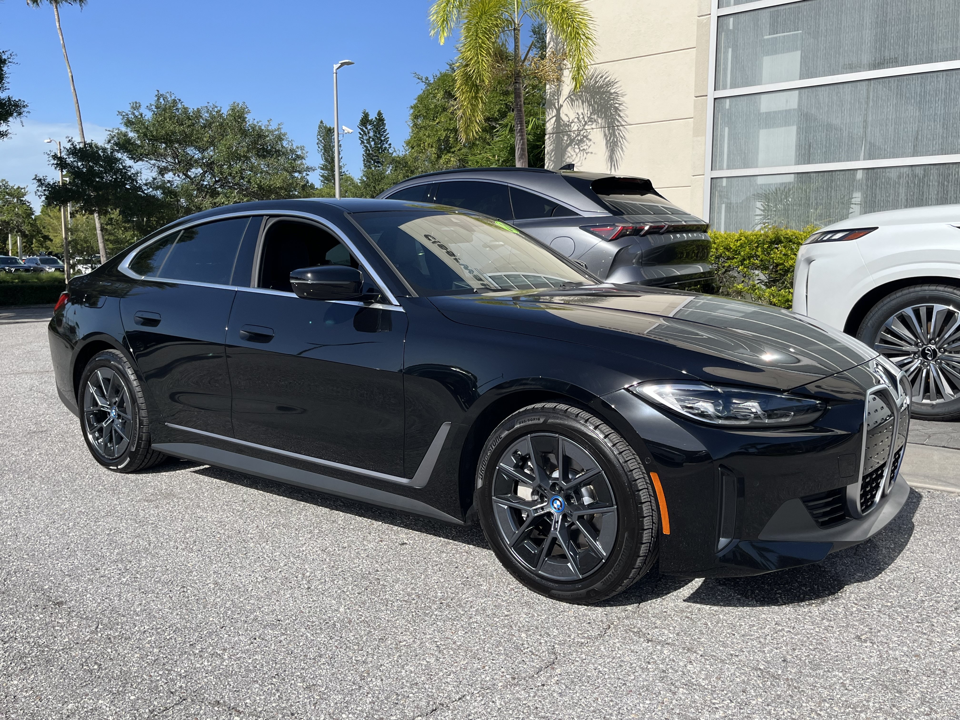 Used 2024 BMW i4 eDrive35 w/ Convenience Package RWD image 11