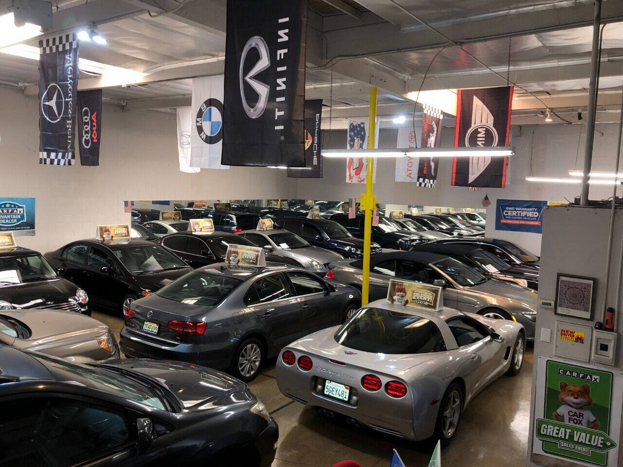 Used 2003 Ford Thunderbird RWD image 24