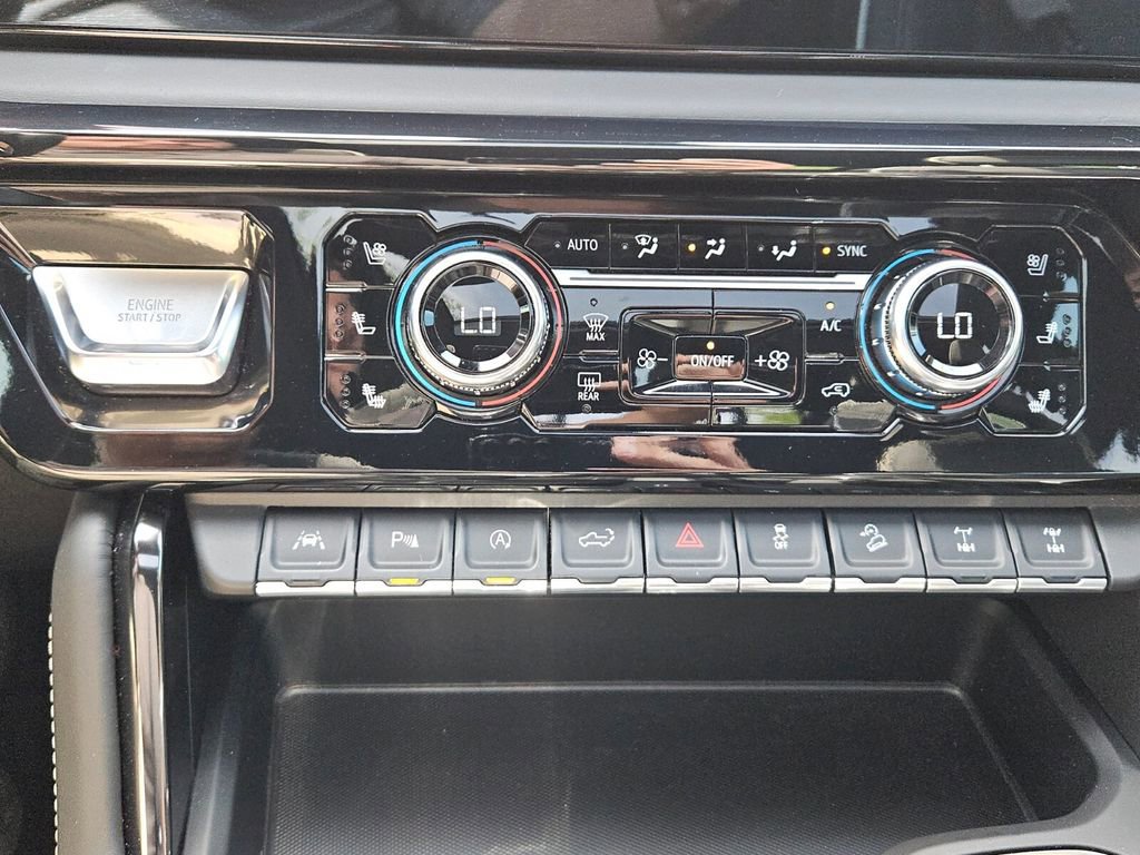 Used 2024 GMC Sierra 1500 AT4X image 21