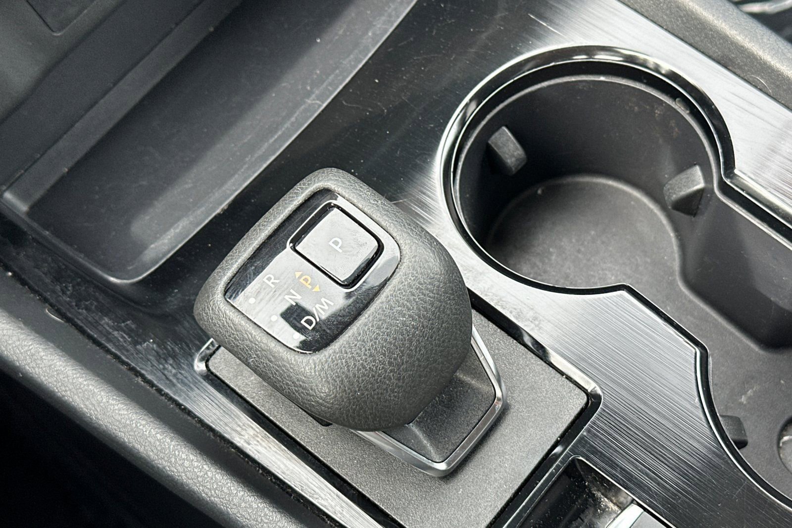 Certified 2024 Nissan Rogue SV image 24