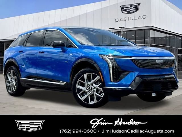 New 2025 Cadillac Optiq Luxury 1