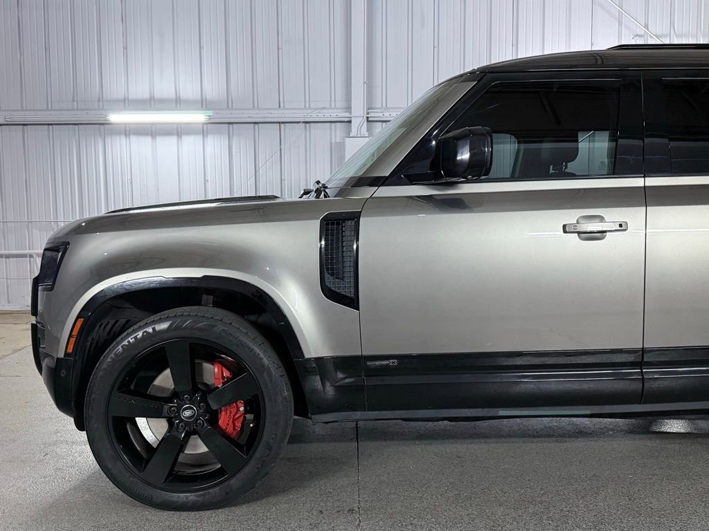 Used 2023 Land Rover Defender 110 X image 15