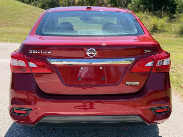 Used 2019 Nissan Sentra SV w/ Special Edition Package image 4