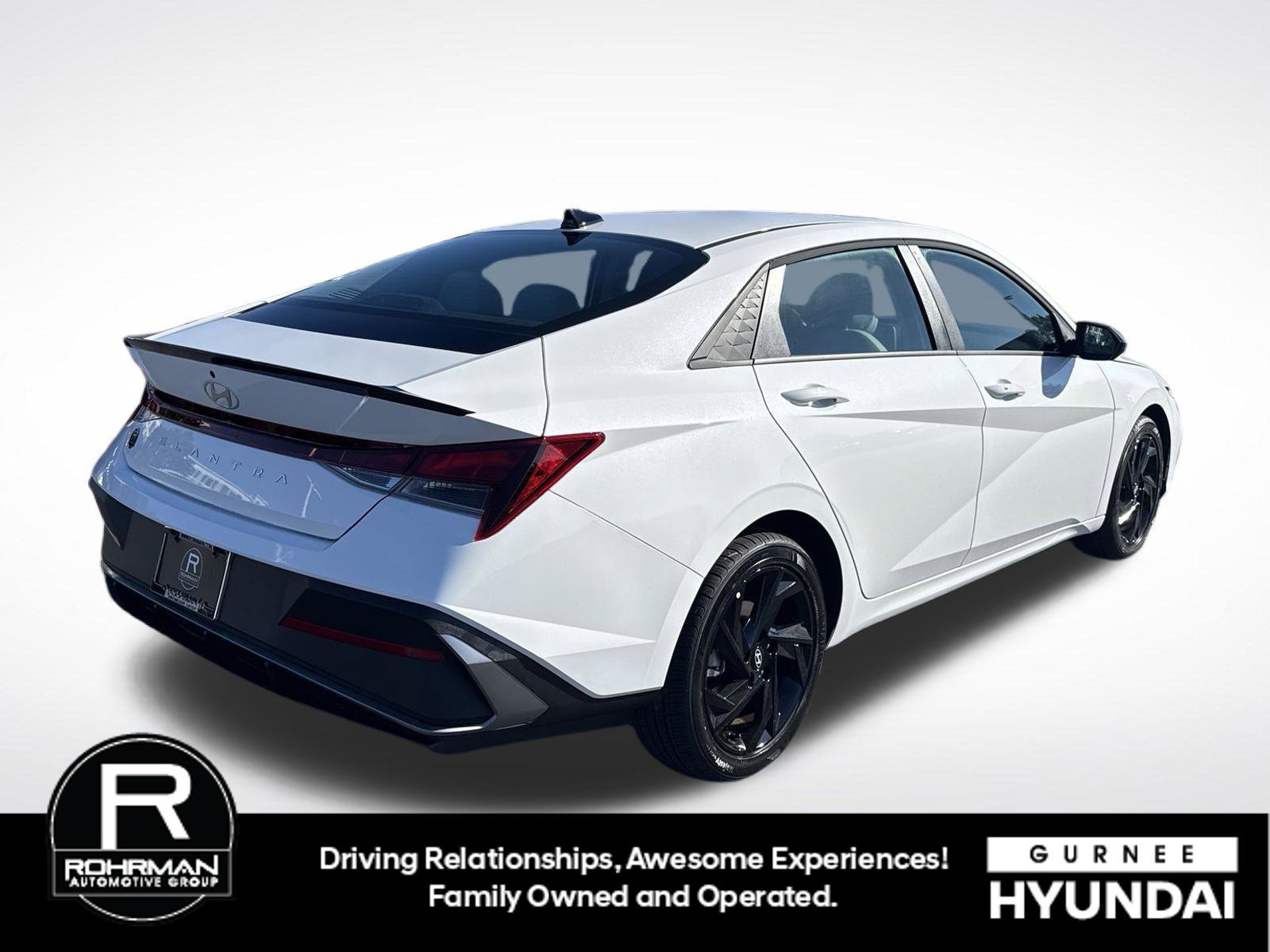 New 2026 Hyundai Elantra SEL Sport FWD image 8