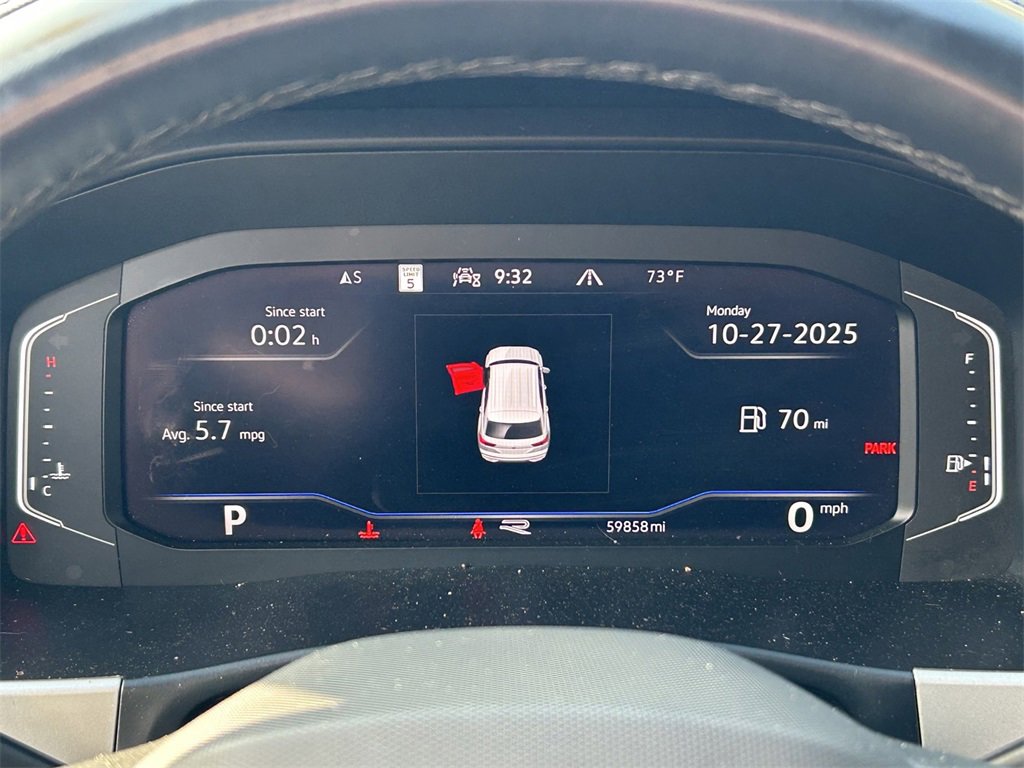 Used 2022 Volkswagen Atlas Cross Sport SEL R-Line image 27