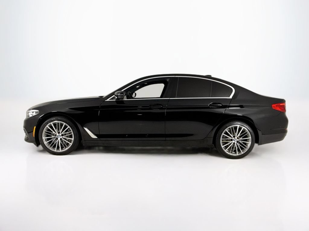 Used 2020 BMW 530i w/ Convenience Package RWD image 2