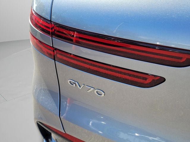 New 2026 Genesis GV70 2.5T Advanced AWD/4WD image 35
