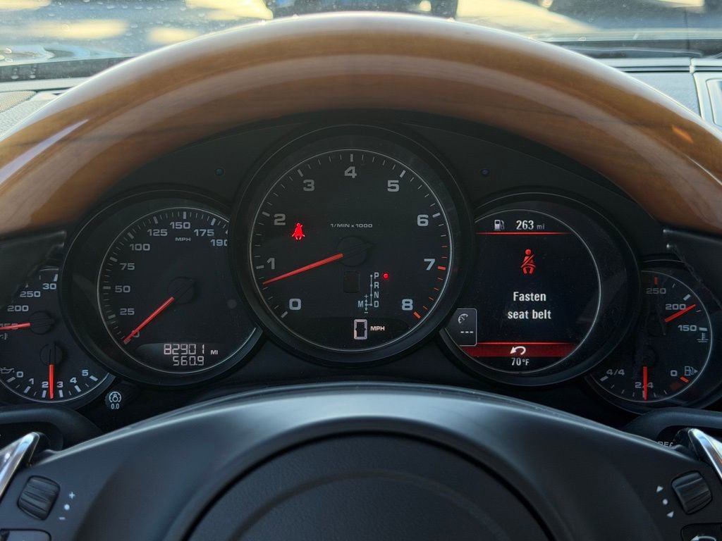 Used 2016 Porsche Panamera 4 image 21