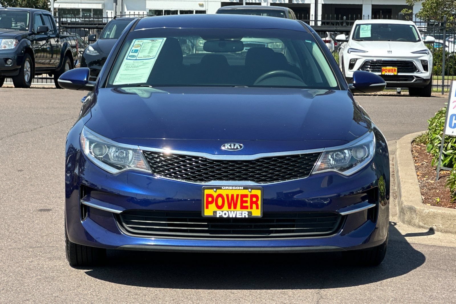 Used 2017 Kia Optima LX w/ Driver Convenience Package FWD image 9