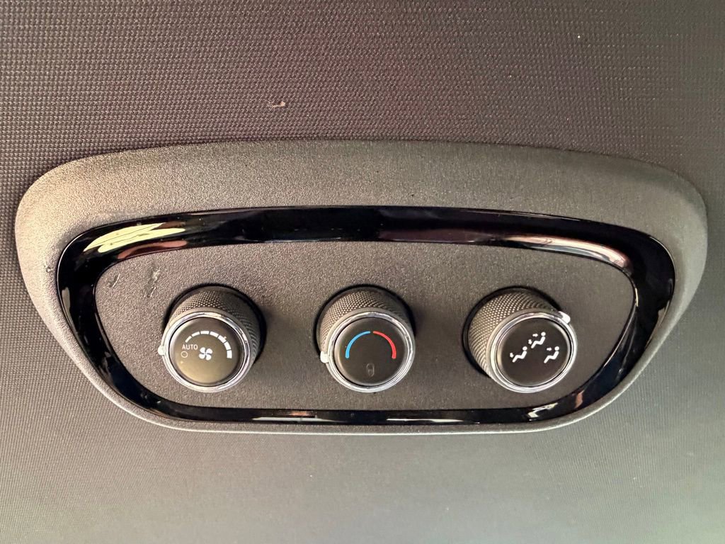 Used 2024 Dodge Durango R/T image 37