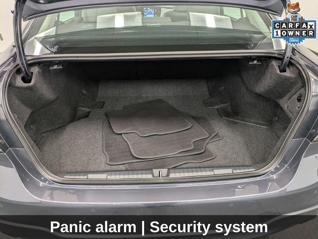 Used 2023 Subaru Legacy Limited image 31