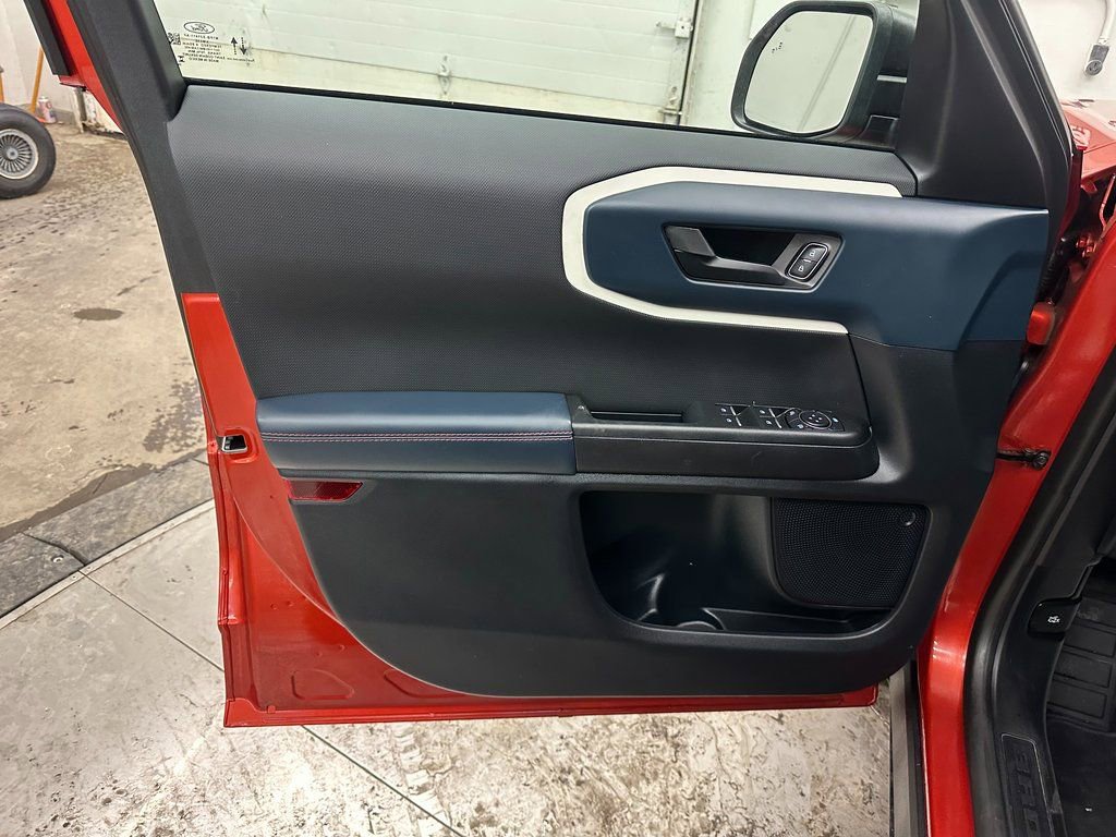 Used 2024 Ford Bronco Sport Heritage w/ Heritage Convenience Package image 20