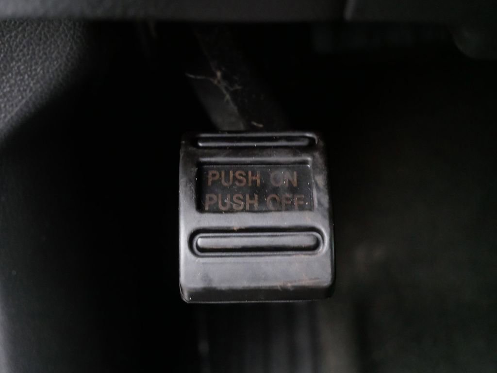 Used 2016 GMC Sierra 1500 SLE image 36