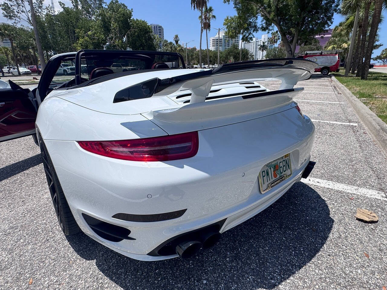 Used 2015 Porsche 911 Turbo S AWD/4WD image 32