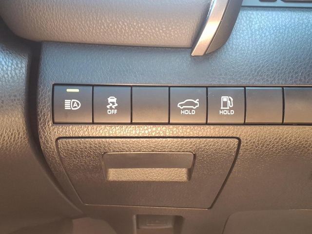 Used 2023 Toyota Camry XSE image 16