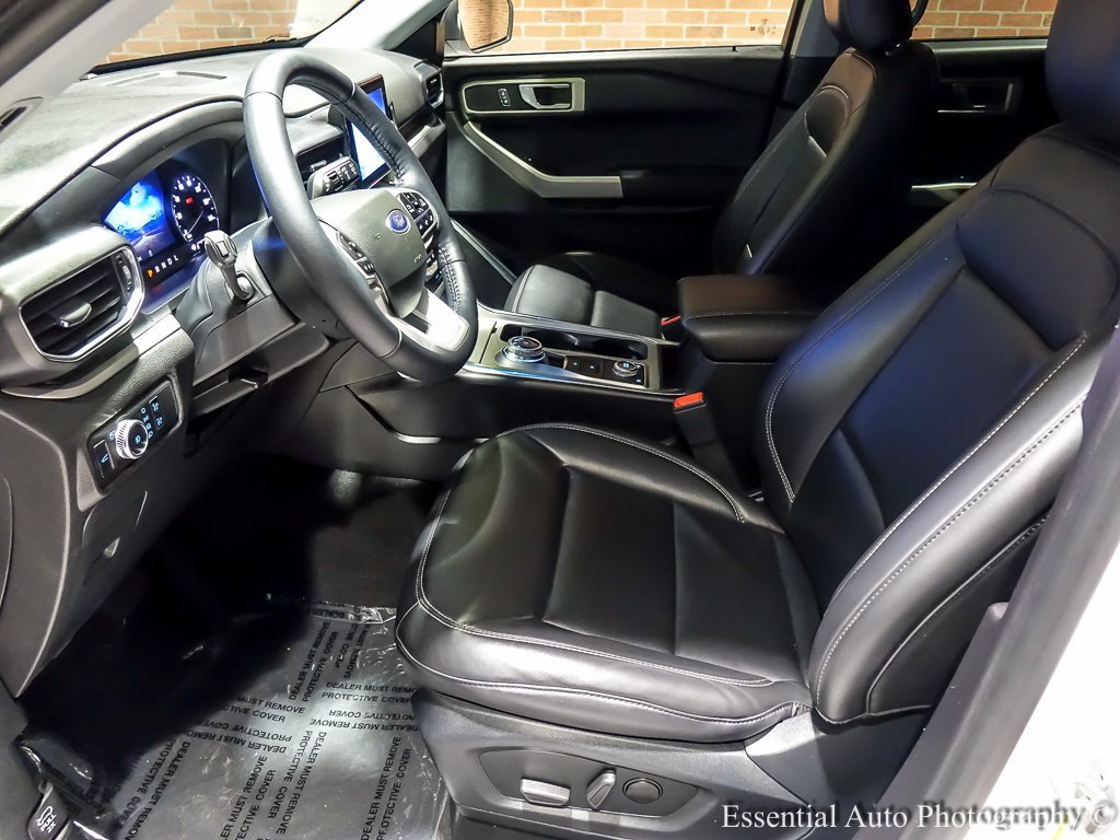 Used 2022 Ford Explorer XLT w/ Equipment Group 202A image 15