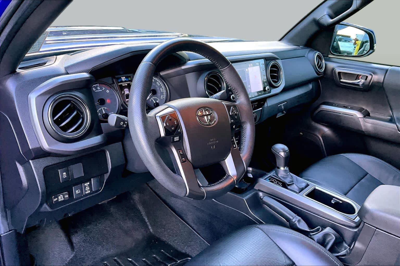 Certified 2023 Toyota Tacoma TRD Sport w/ TRD Premium Sport Package AWD/4WD image 17