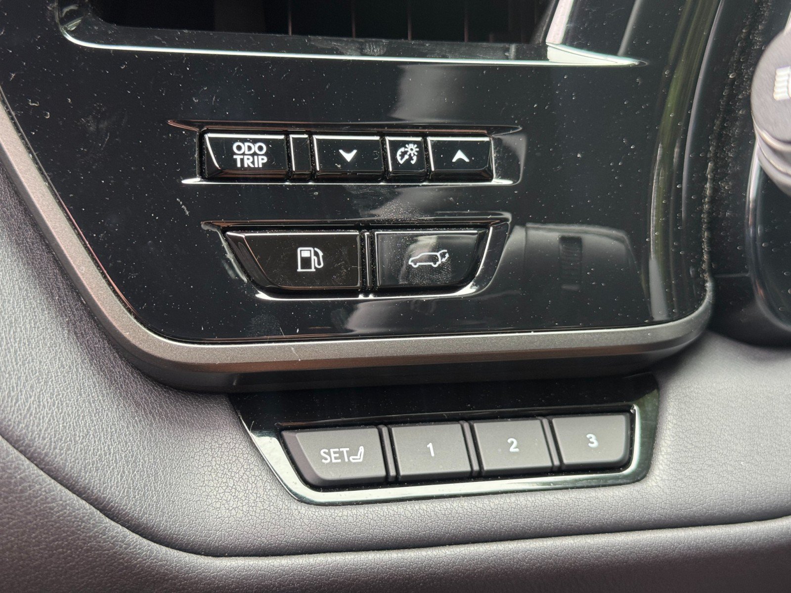 Used 2024 Lexus TX 350 AWD image 18