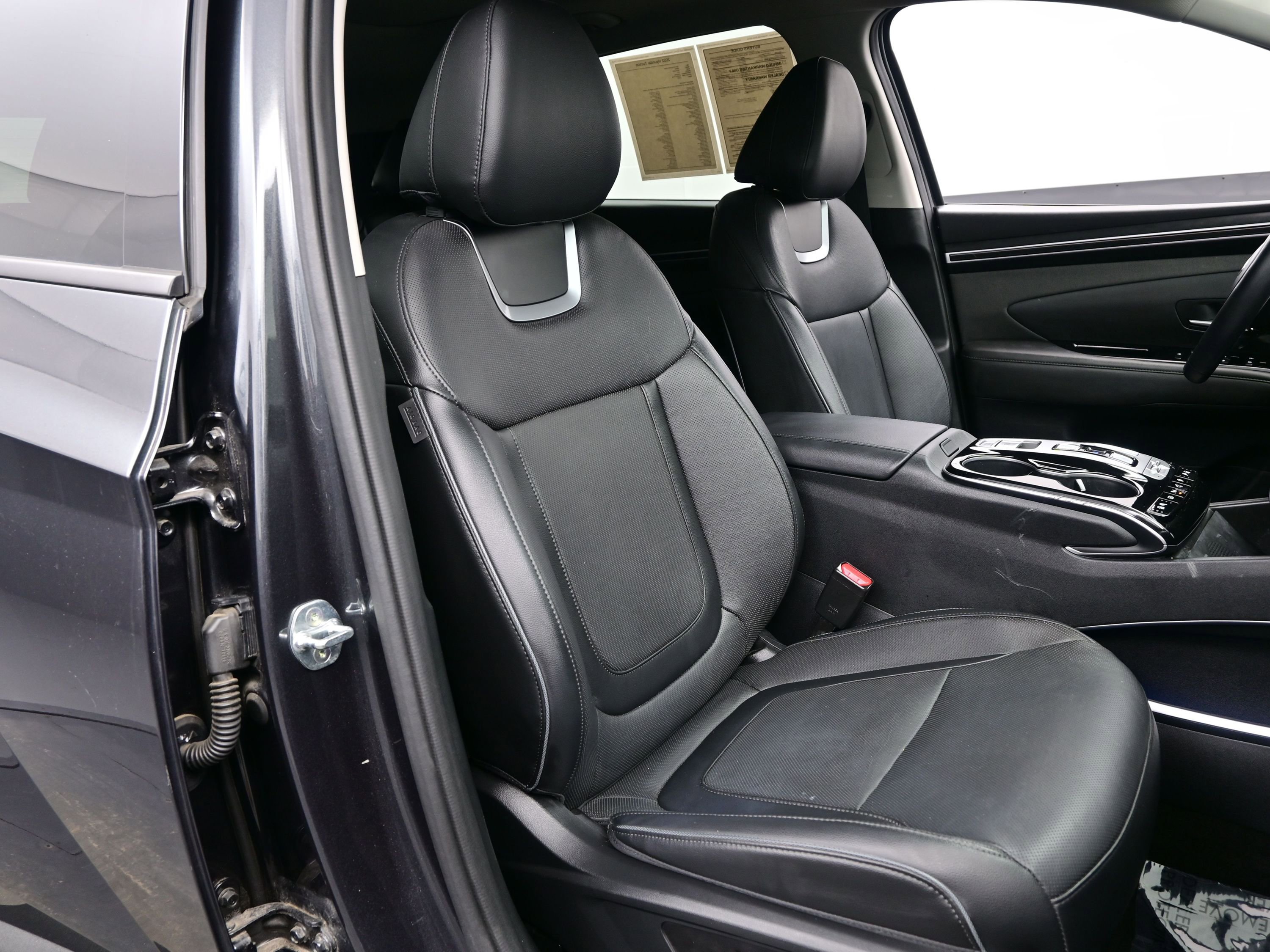 Used 2022 Hyundai Tucson Limited image 13