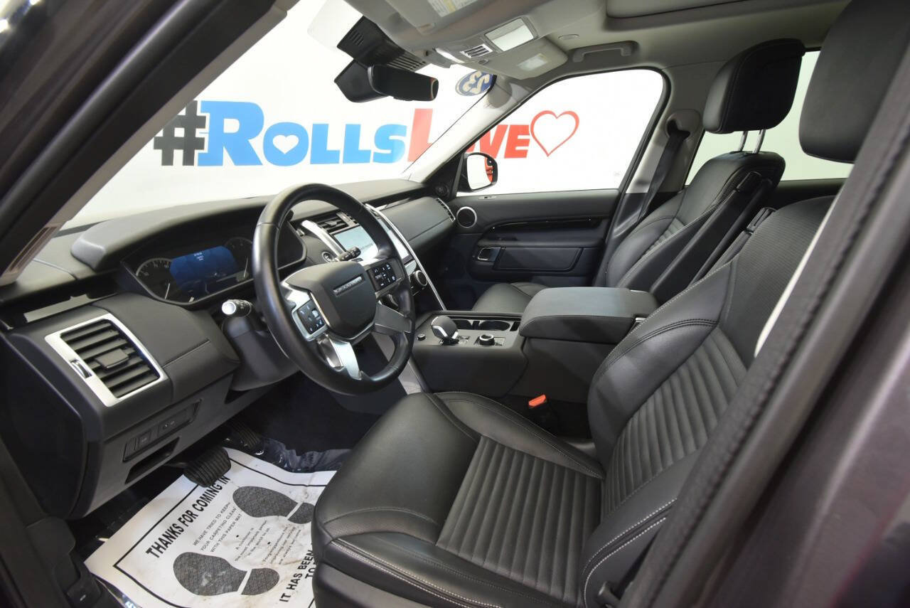 Used 2023 Land Rover Discovery S AWD/4WD image 12