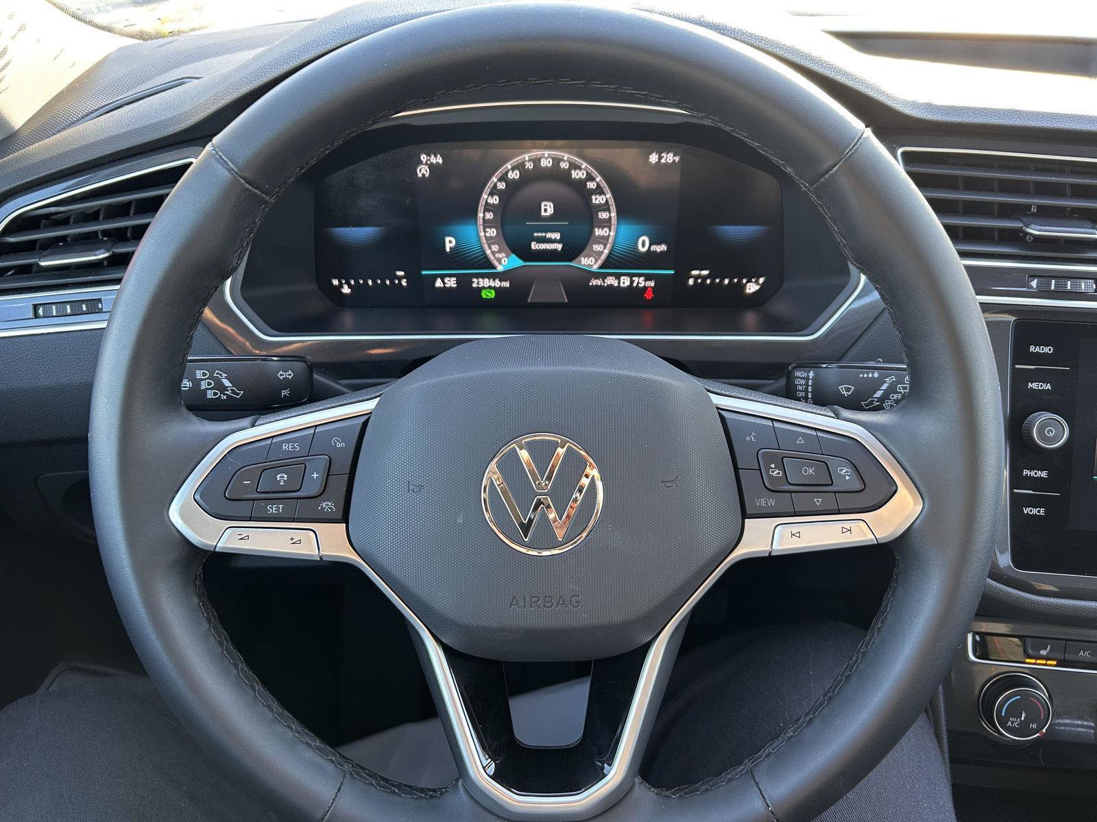 Used 2024 Volkswagen Tiguan Wolfsburg Edition image 15