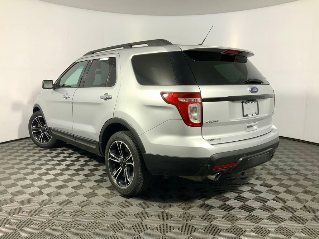 Used 2015 Ford Explorer Sport w/ Equipment Group 401A AWD/4WD image 14