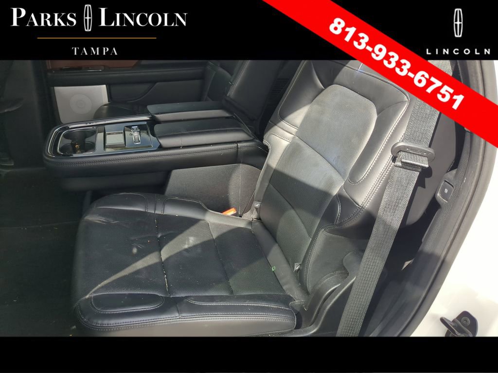 Used 2021 Lincoln Navigator Reserve image 14