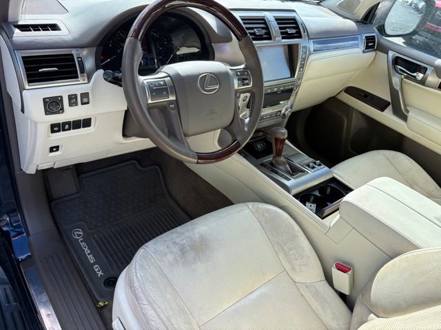Used 2017 Lexus GX 460 Premium AWD/4WD image 24