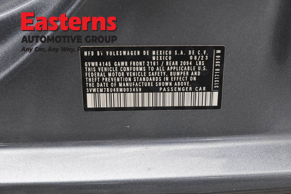 Used 2024 Volkswagen Jetta SE FWD image 37