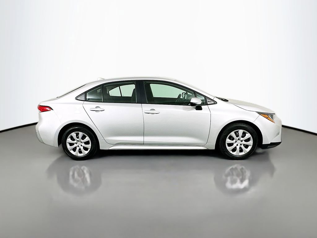 Certified 2024 Toyota Corolla LE image 4