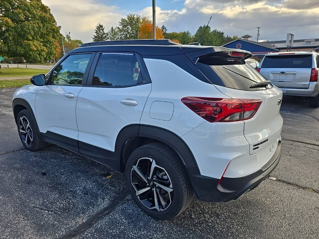 Used 2022 Chevrolet TrailBlazer RS image 3