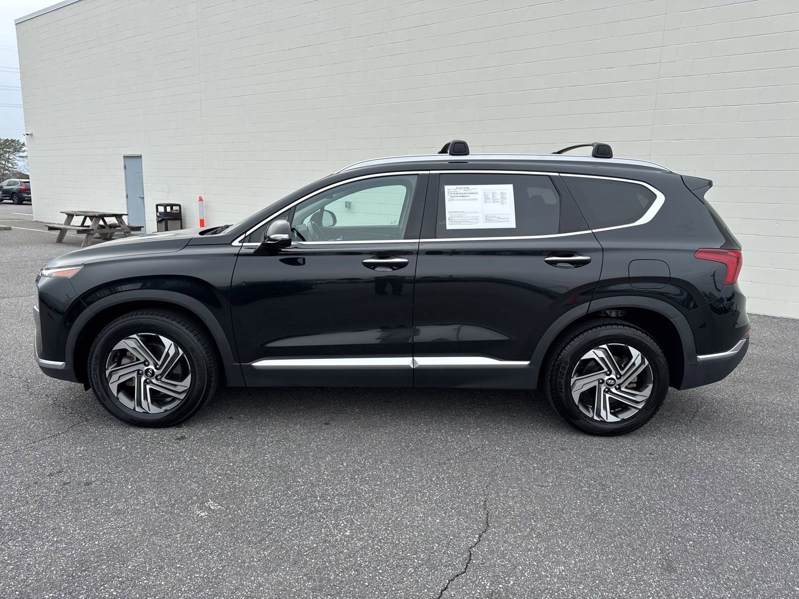 Certified 2022 Hyundai Santa Fe SEL w/ Convenience + Premium Package image 4